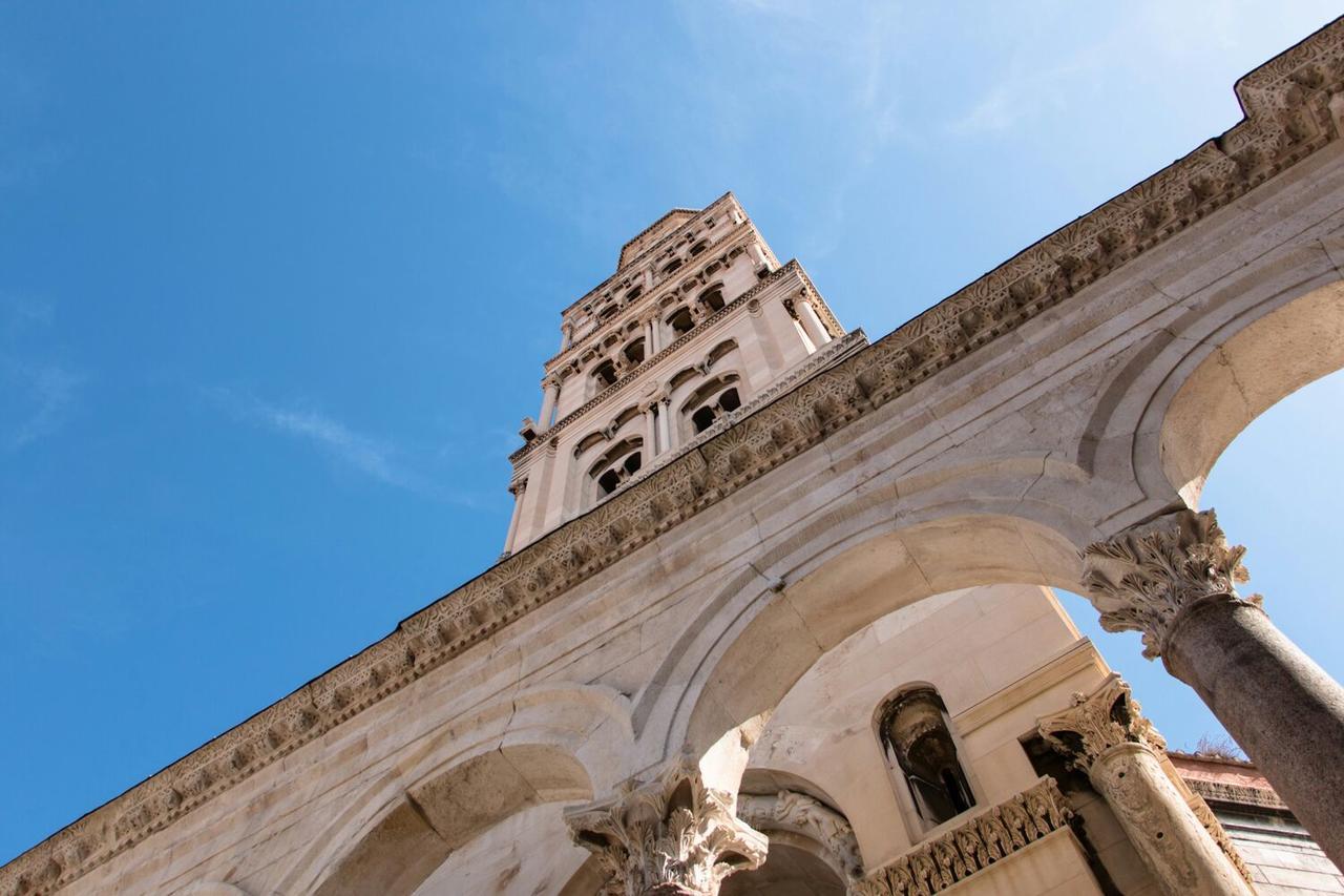 Happy Brothers - Center Of Split Exterior foto